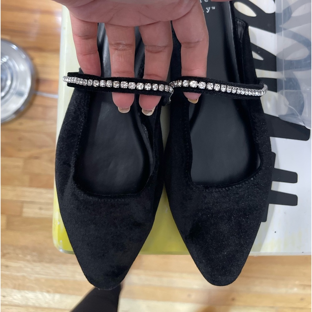Velvet flats with sparkle